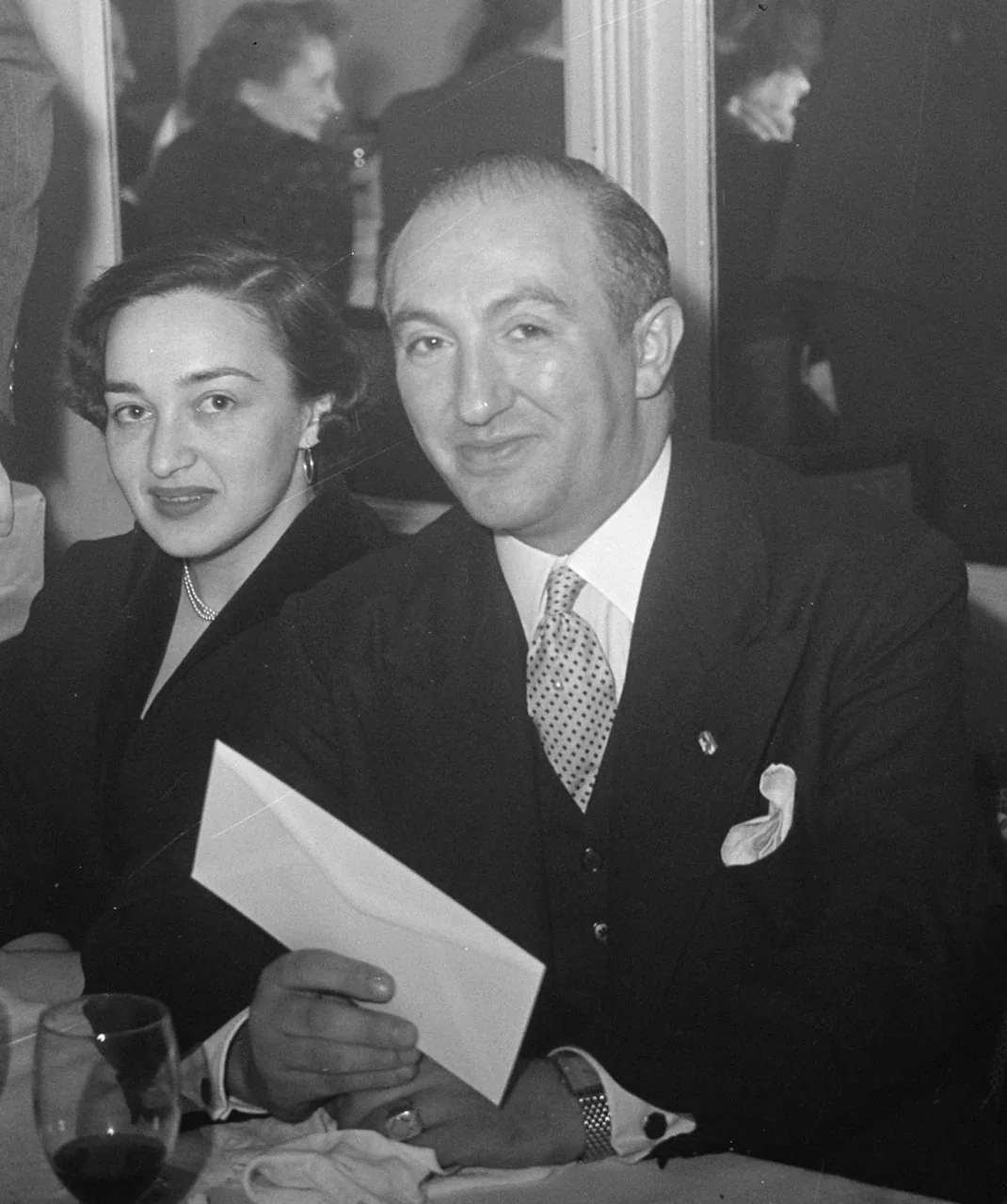 Miguel Najdorf at a chessboard in 1950
